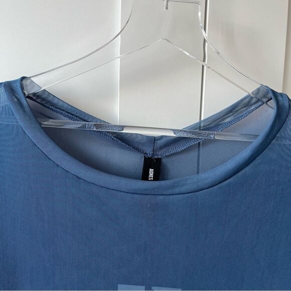 Agnes & Dora Blue Mesh Oversize Stretch T-Shirt Top small NWT - Picture 4 of 13